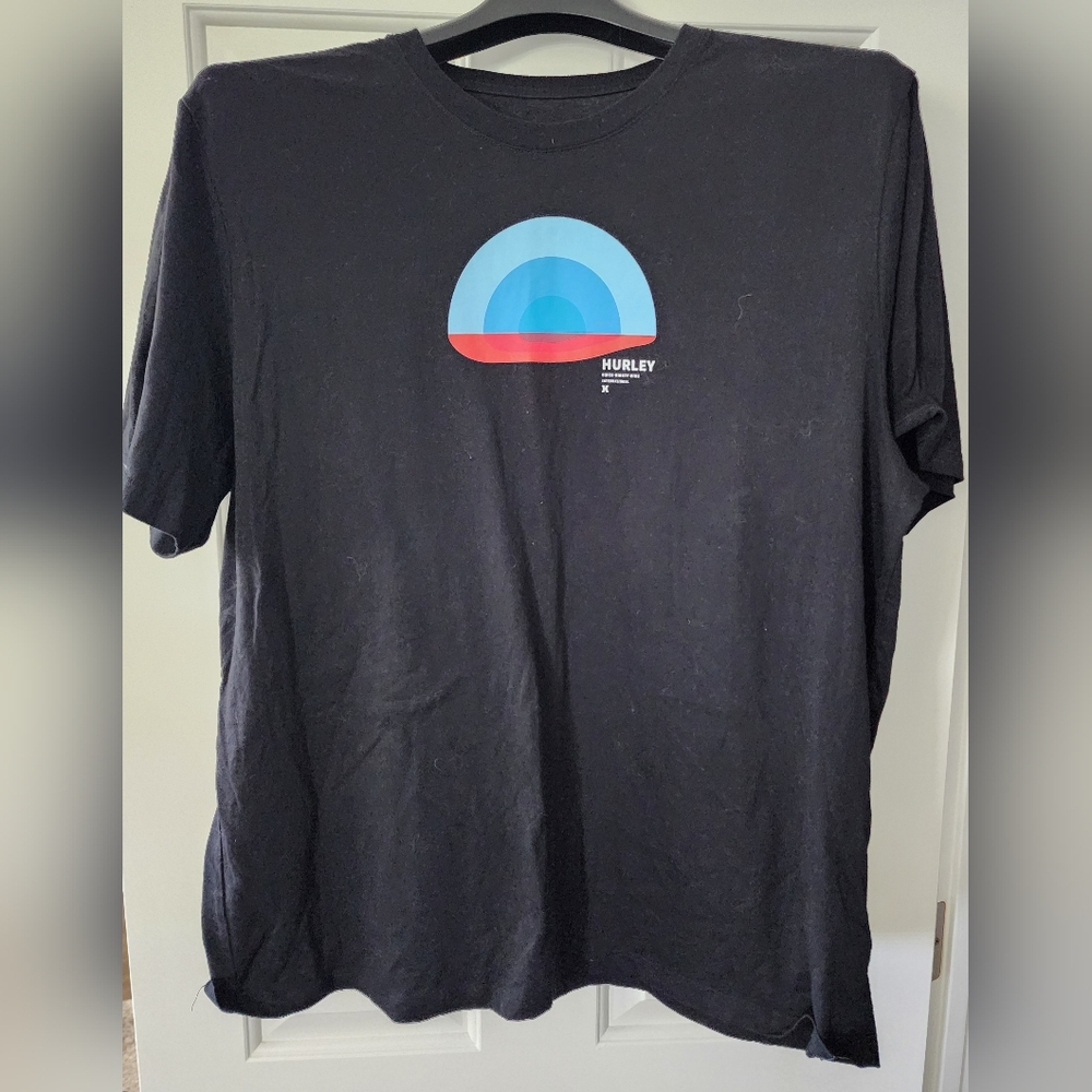 Hurley MENS XXL Explorer Tee Shirt